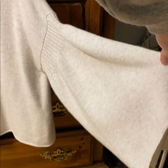 Lou & Grey bell sleeve sweater - Picture 3 of 4